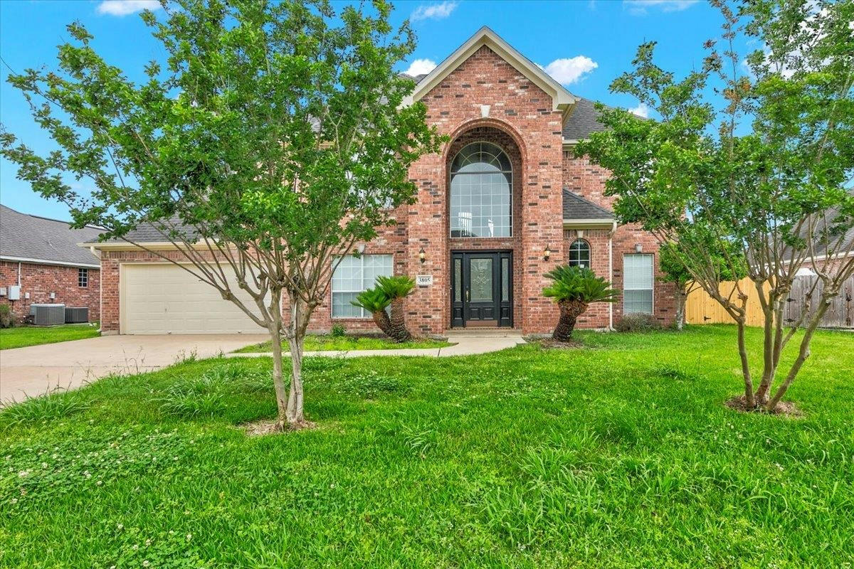 3805 CHAMPIONS DR, BEAUMONT, TX 77707, photo 1 of 30