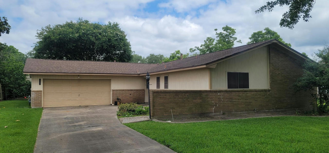 6249 CAPITOL ST, GROVES, TX 77619, photo 1 of 15