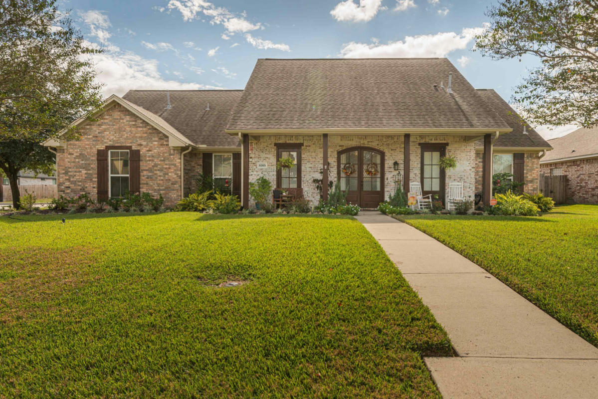 8365 CARRIE LN Beaumont TX 77713 Single Family Residence For