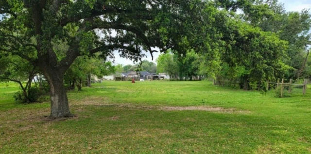 2927 RUBY DR, GROVES, TX 77619 - Image 1