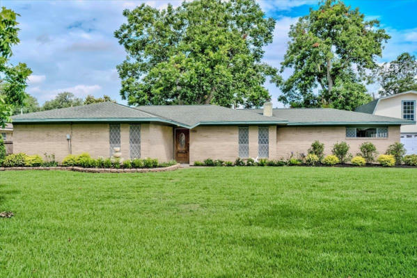 6255 COOLIDGE ST, GROVES, TX 77619 - Image 1